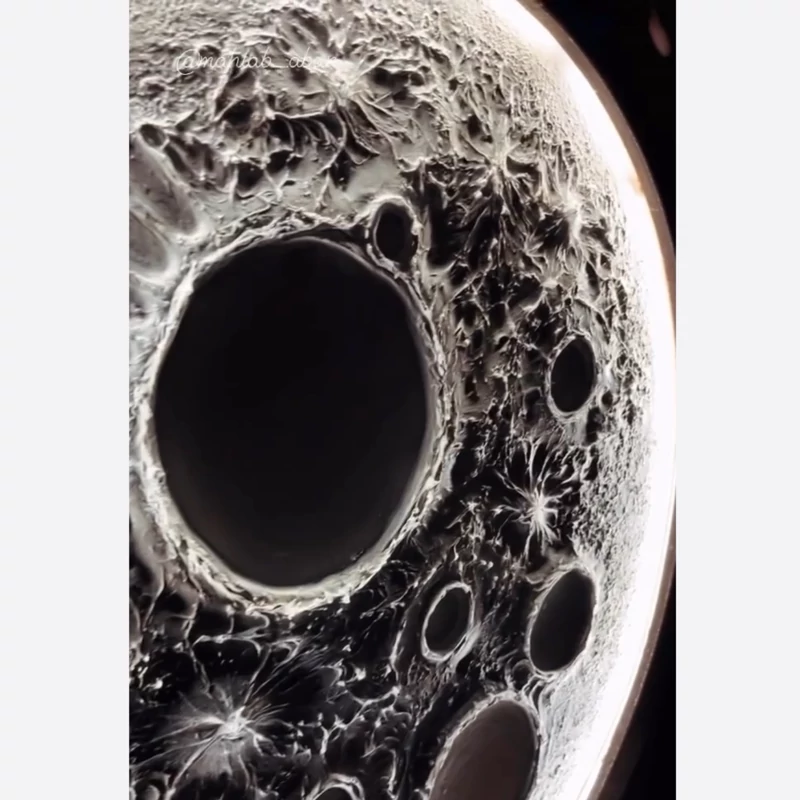 ماه روشن(تابلو برجسته، لایتینگ)